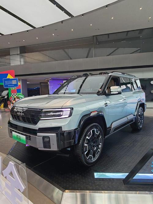 惠州博罗县风海信企业管理咨询比亚迪方程豹硬派越野的爆款，英菲尼迪35周年与你共成长